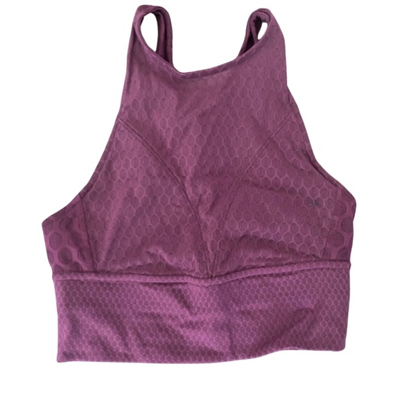 Lululemon Sports Bra Size Small Adult in a Plum color, great condition (GU) - Picture 1 of 5